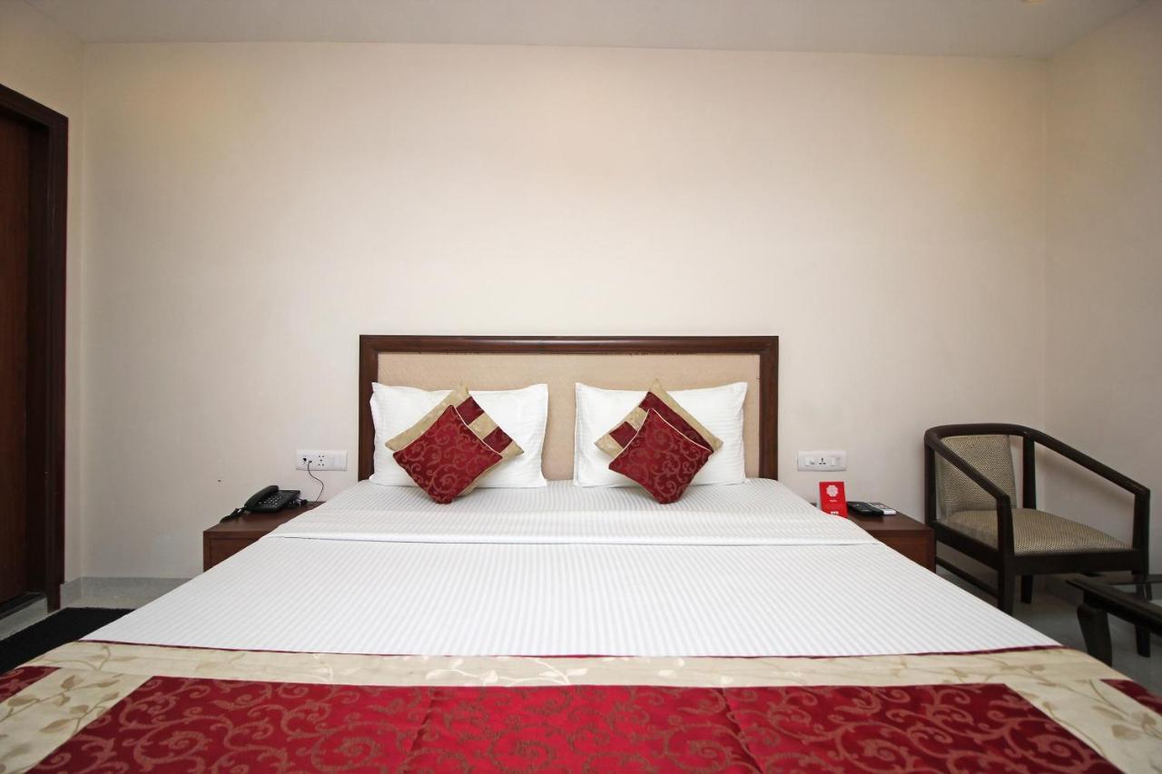 Oyo Hotel Blu Pebbles Near Delhi Airport نيودلهي المظهر الخارجي الصورة